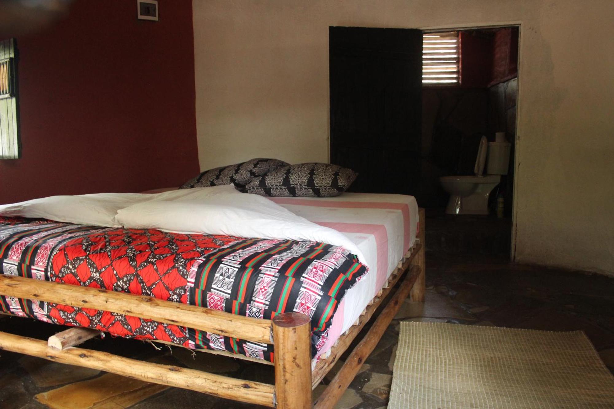 Red Rocks Rwanda - Campsite & Guesthouse Nyakinama Esterno foto