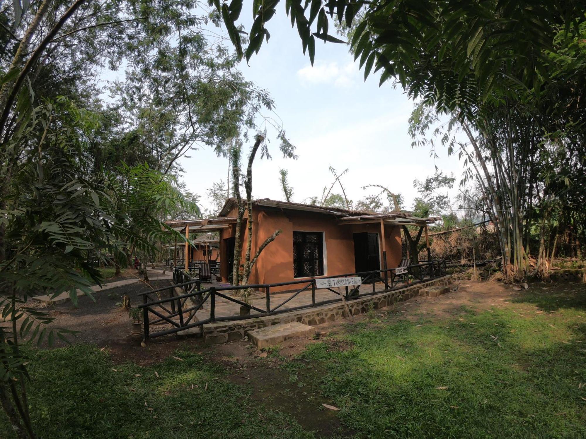 Red Rocks Rwanda - Campsite & Guesthouse Nyakinama Esterno foto