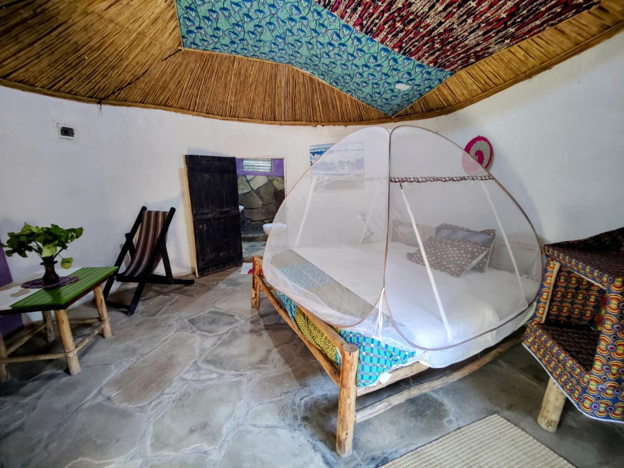 Red Rocks Rwanda - Campsite & Guesthouse Nyakinama Esterno foto