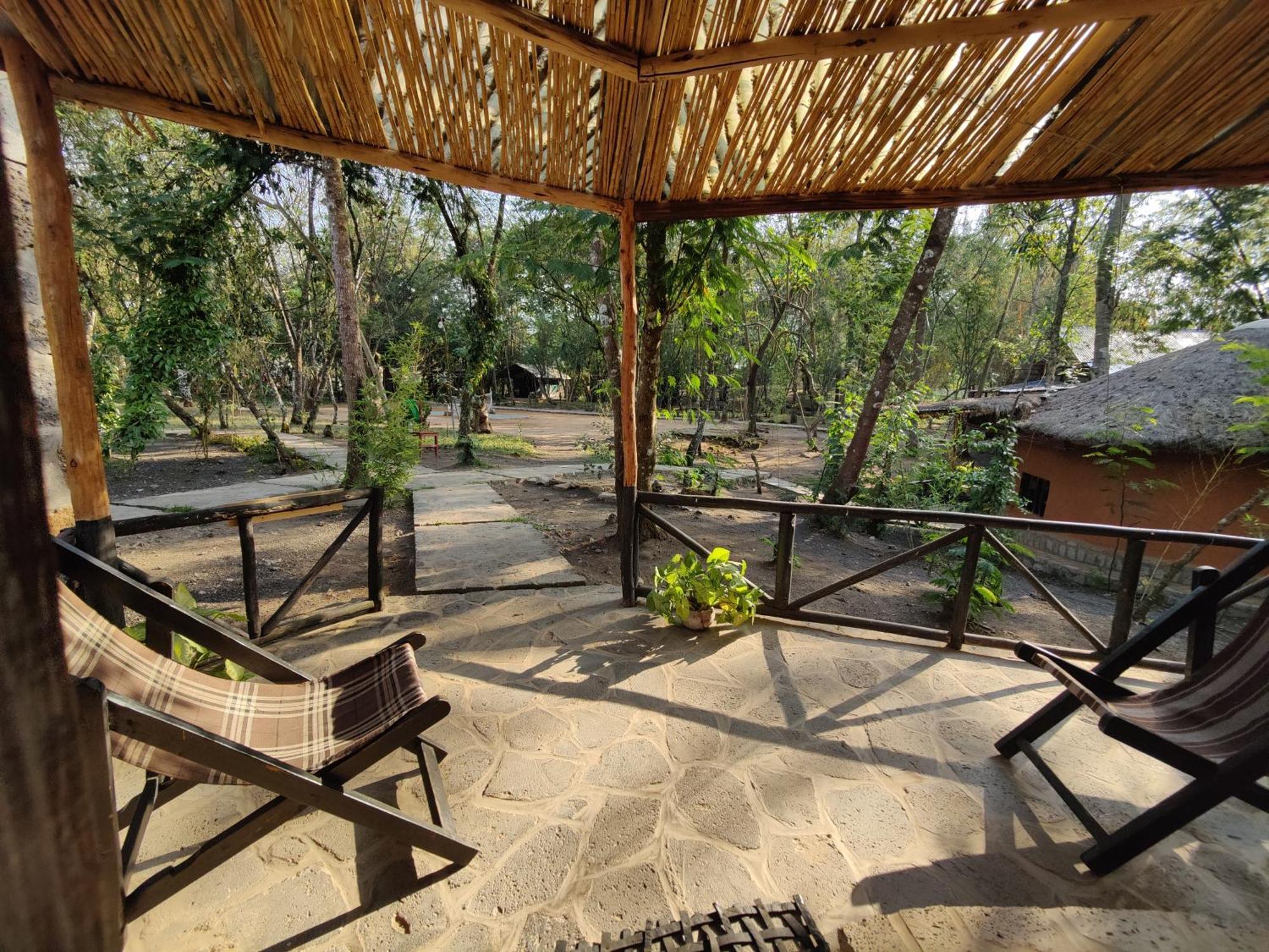 Red Rocks Rwanda - Campsite & Guesthouse Nyakinama Esterno foto