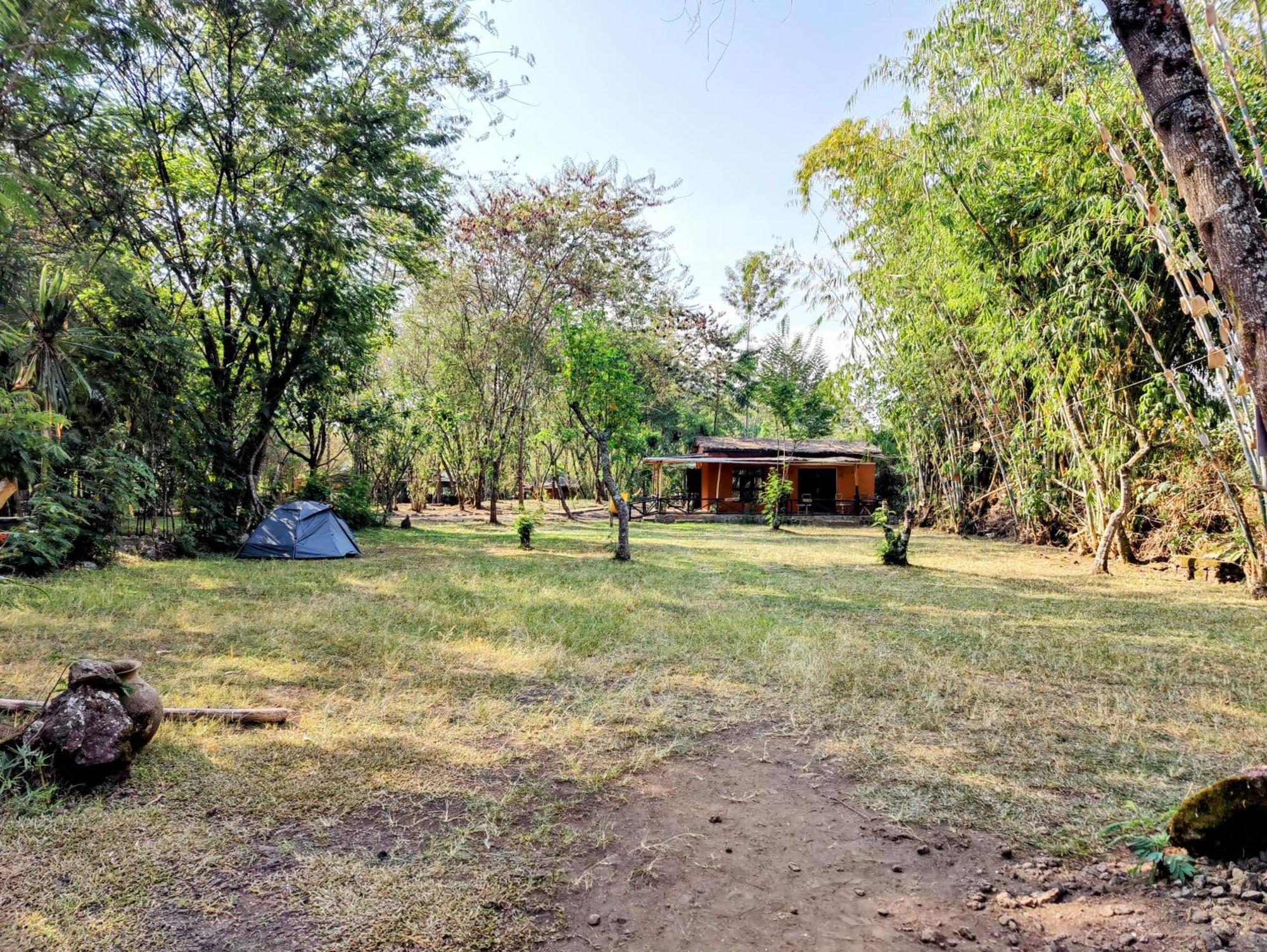 Red Rocks Rwanda - Campsite & Guesthouse Nyakinama Esterno foto